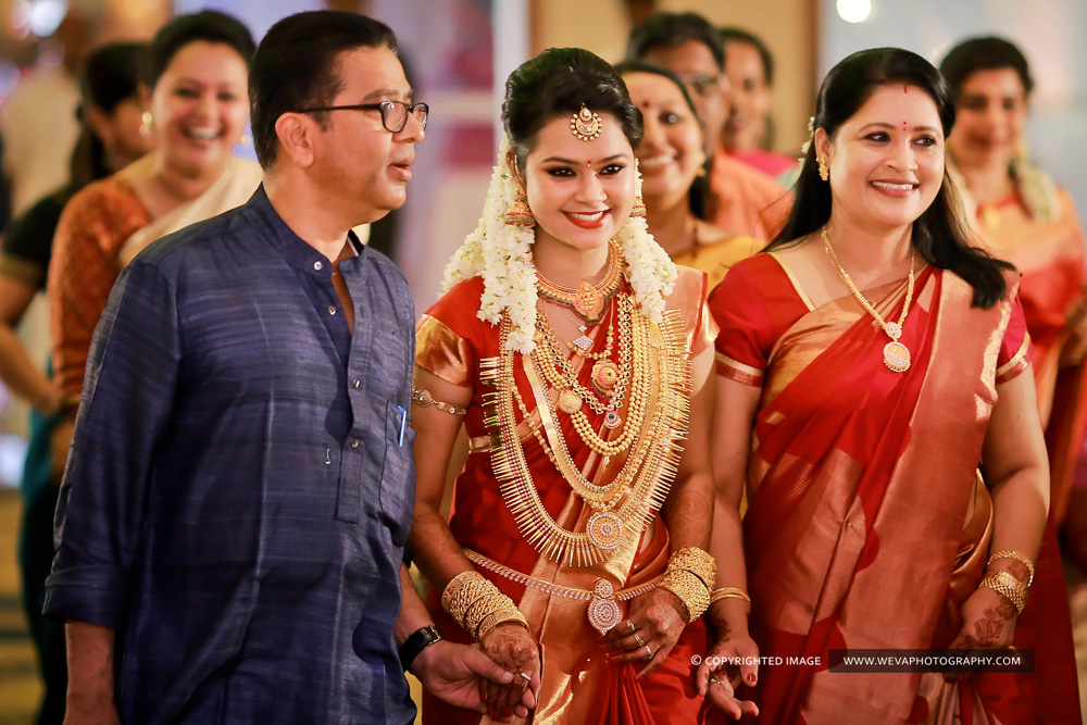 Destination Wedding Raviz Resort Kollam Kerala Wedding Photographers