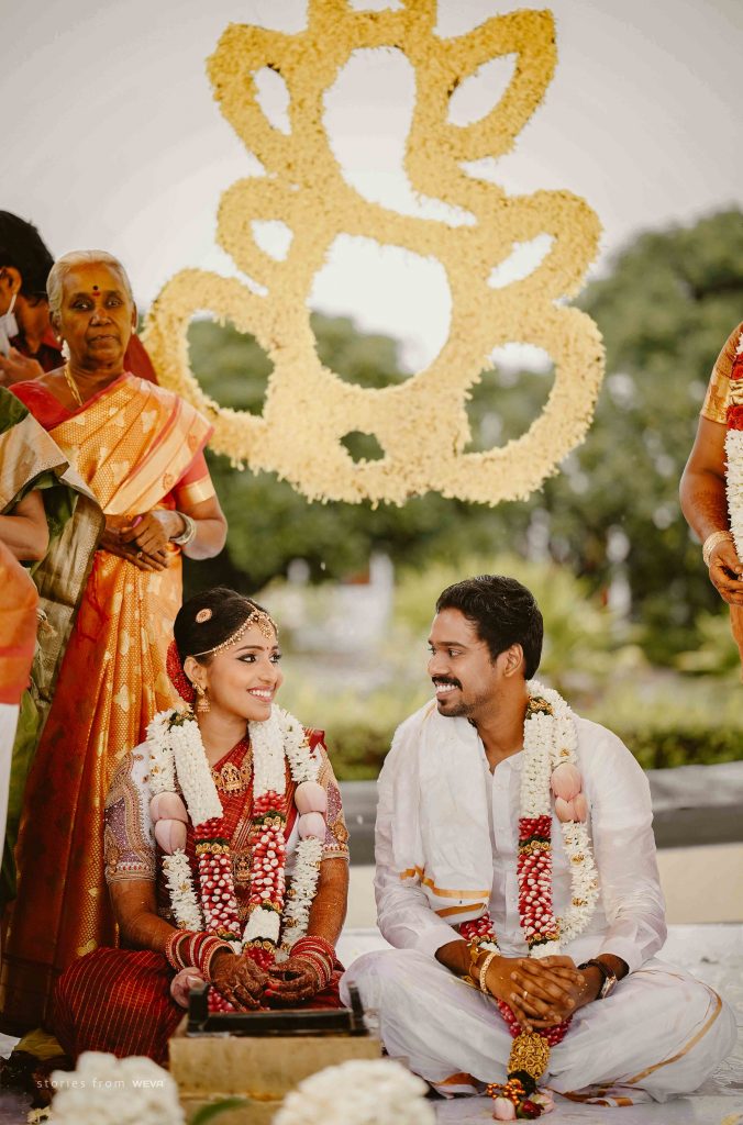 Traditional Wedding pic of Karthik and Thendral