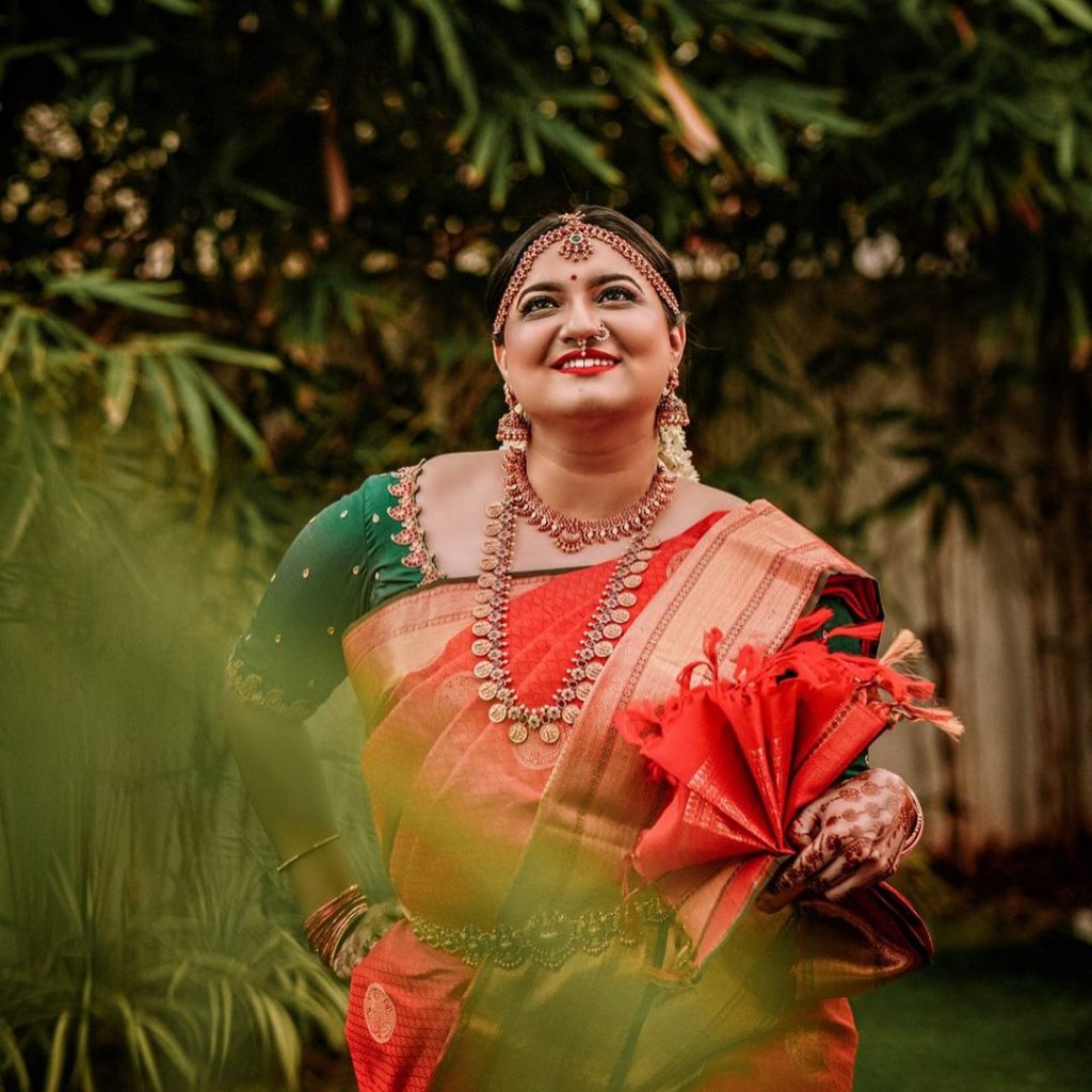 Go Offbeat With Maharashtrian Bridal Looks To Get Jaw-Dropping Stunning  Look! | Weddingplz