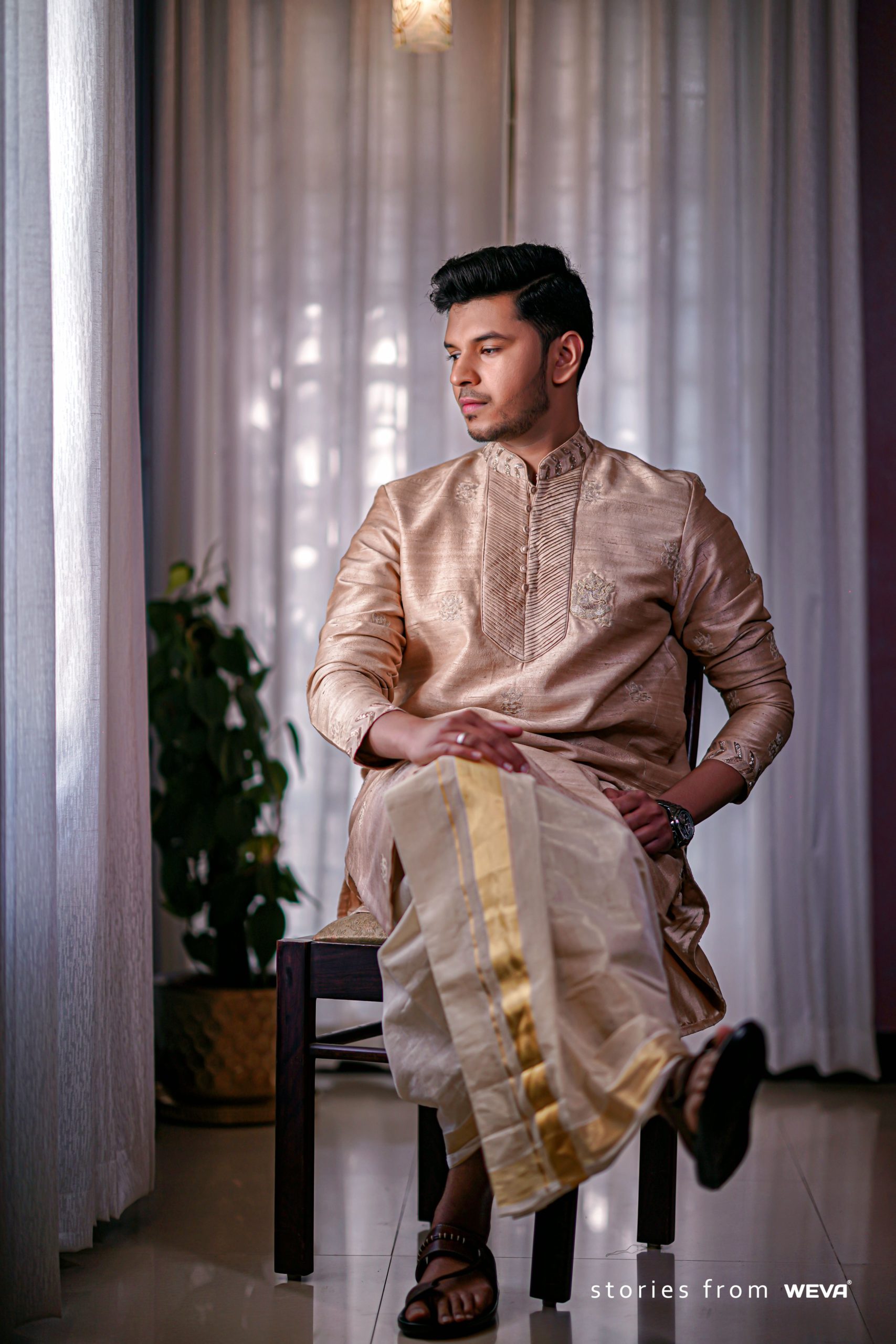 Single Indian Wedding Groom Poses For Perfect Indian Groom Portrait