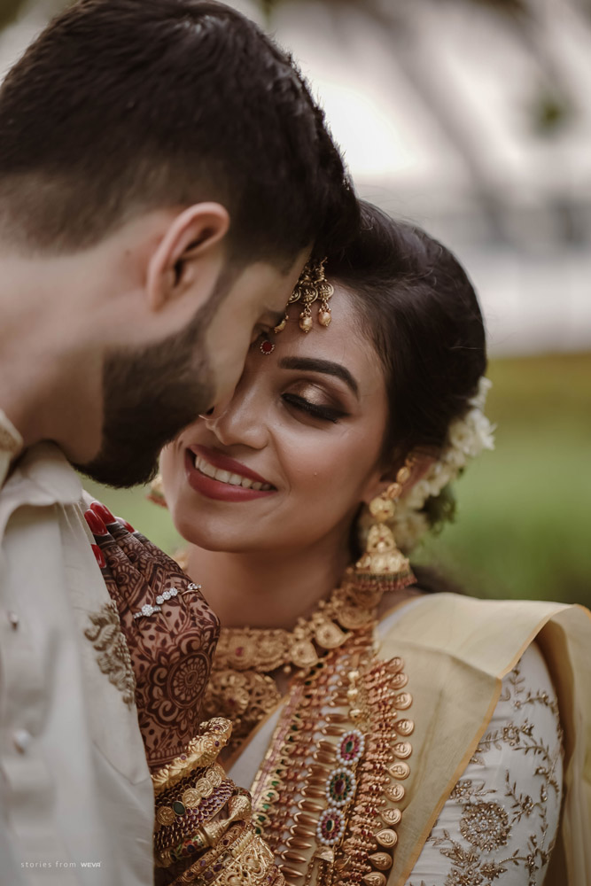 Traditional Hindu Wedding | Indian wedding photography poses, Indian wedding  photography, Hindu wedding photos