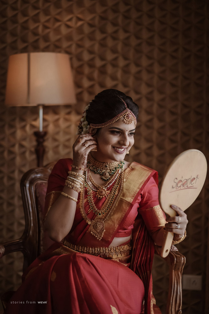 16 Beautiful Bridal Portrait Poses Indoors And How To Get Them!