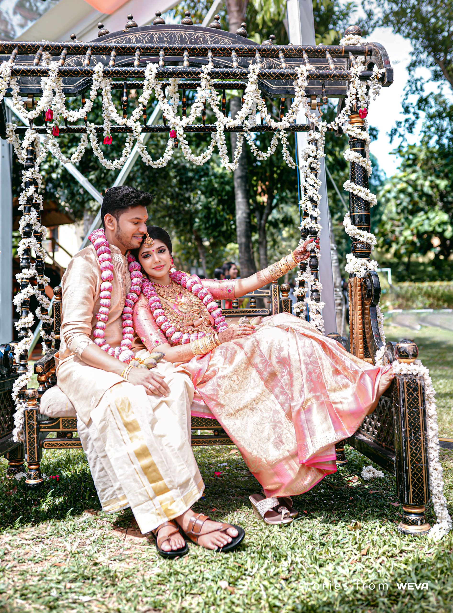 9,520 Likes, 19 Comments - Kerala Wedding Styles (@keralaweddingstyl… |  Indian wedding photography poses, Wedding couple poses photography, Wedding  photoshoot poses