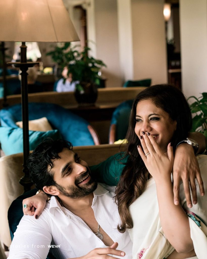 Chit-chat Couple Portrait 