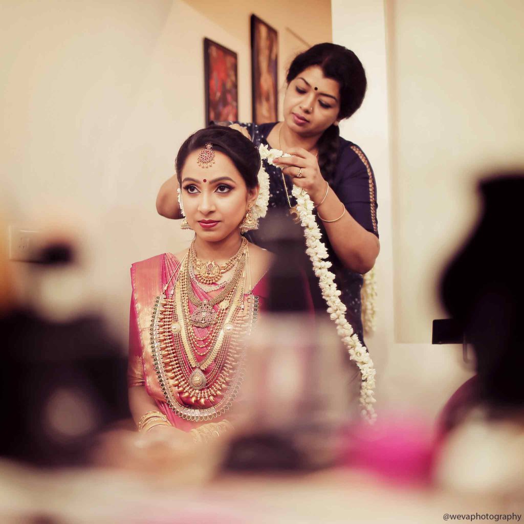 Hindu bridal makeup image