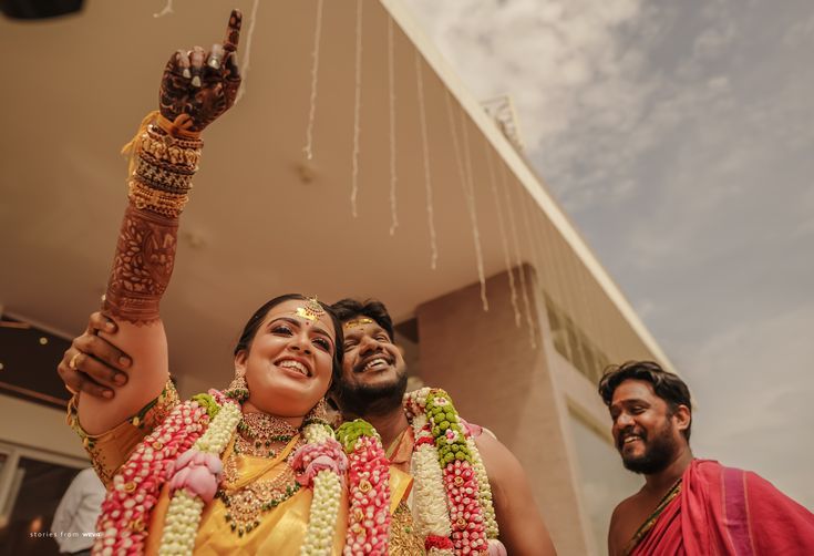 famous candid wedding photographers in Kerala