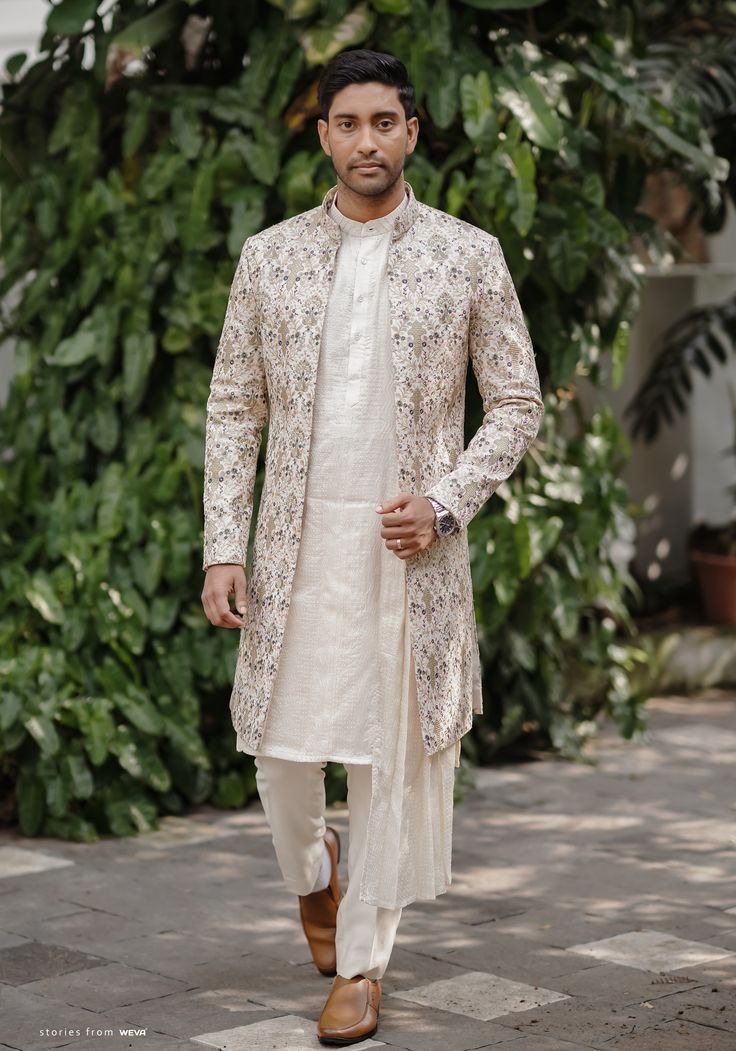 23+ Fashionable Indian Groom Wear For Wedding - Wish N Wed